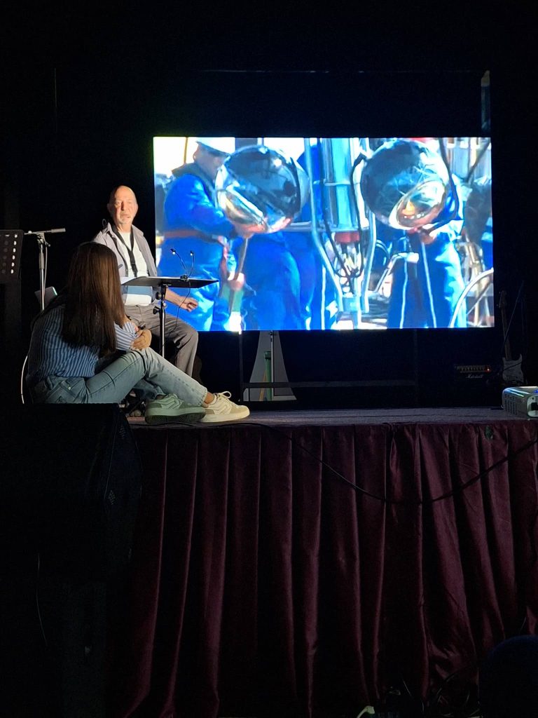 490d1583 3329 4bc6 Bc07 03b17402c2a4