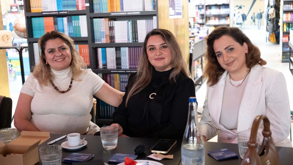 586561812 1241659801321491 5601256457126204156 N